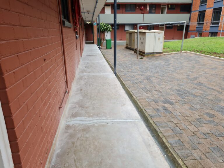 06e5c029-eaa7-4718-8363-514ab1ed738f