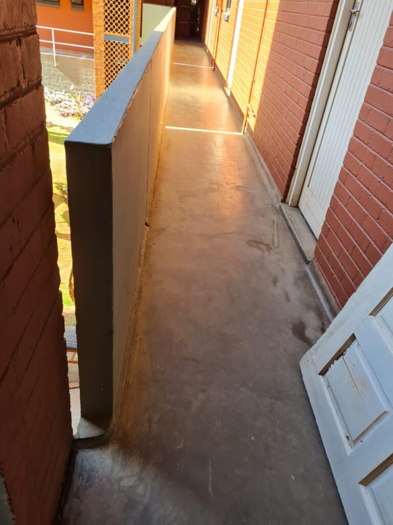 1e85f733-c123-4770-98bd-bc123a744005