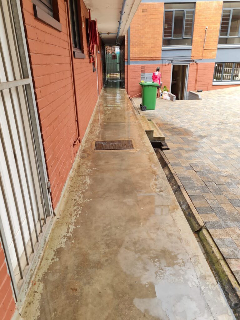 8ae58f63-7f49-4e10-9c0d-6d099e2d6f55