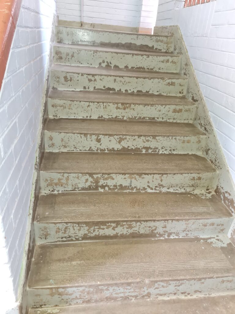 8f3c83a8-0acc-44a1-a595-e5cd322d0594