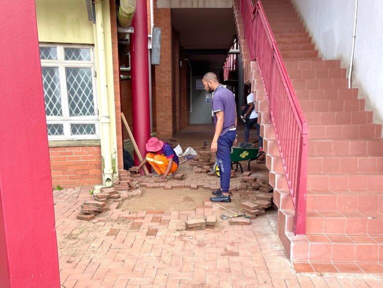 BC44D2B0-8E17-4640-A72C-C211628F94A4